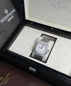 Đồng hồ nam Patek Philippe Nautilus 5711 Replica cao cấp Mặt trắng 40mm