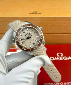 Đồng hồ nam Omega Seamaster Planet Ocean Replica cao cấp 42mm