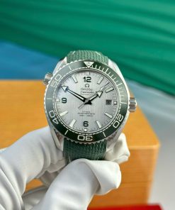 Đồng hồ nam Omega Seamaster Planet Ocean Replica cao cấp Xanh lá 42mm