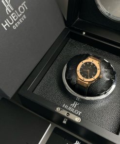 Đồng hồ nam Hublot Classic Fushion Replica cao cấp Mặt đen Niềng vàng 42/38mm